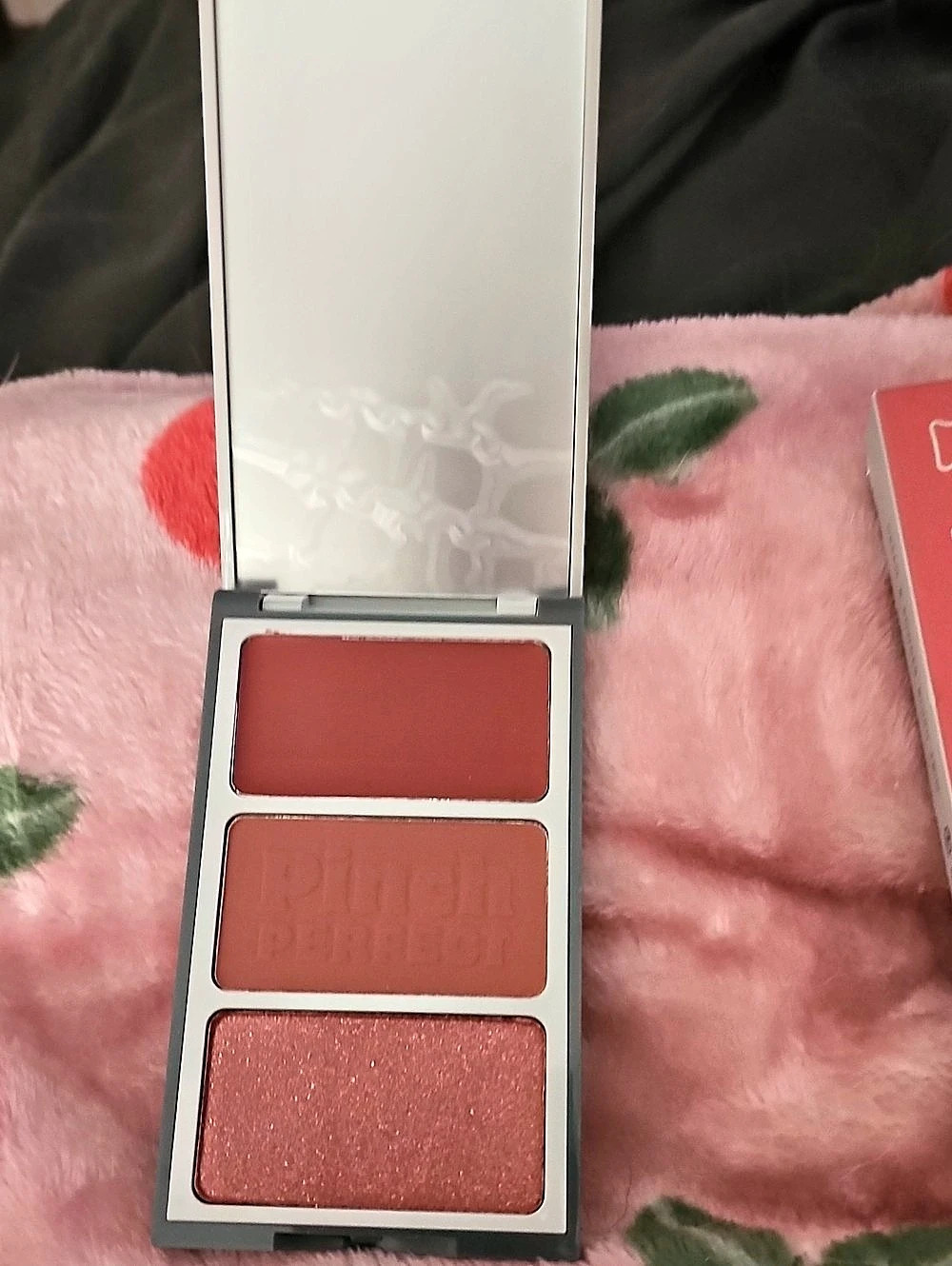 Pinch Perfect Cream & Powder Blush Trio Blush Trio in Pink NWT